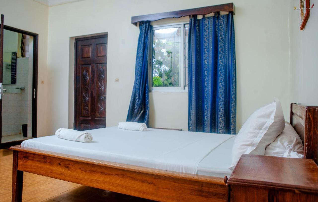 Lotus Hotel Antsiranana 外观 照片