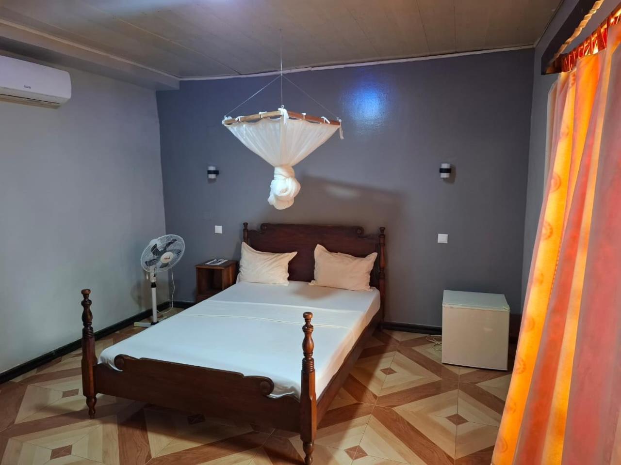 Lotus Hotel Antsiranana 外观 照片